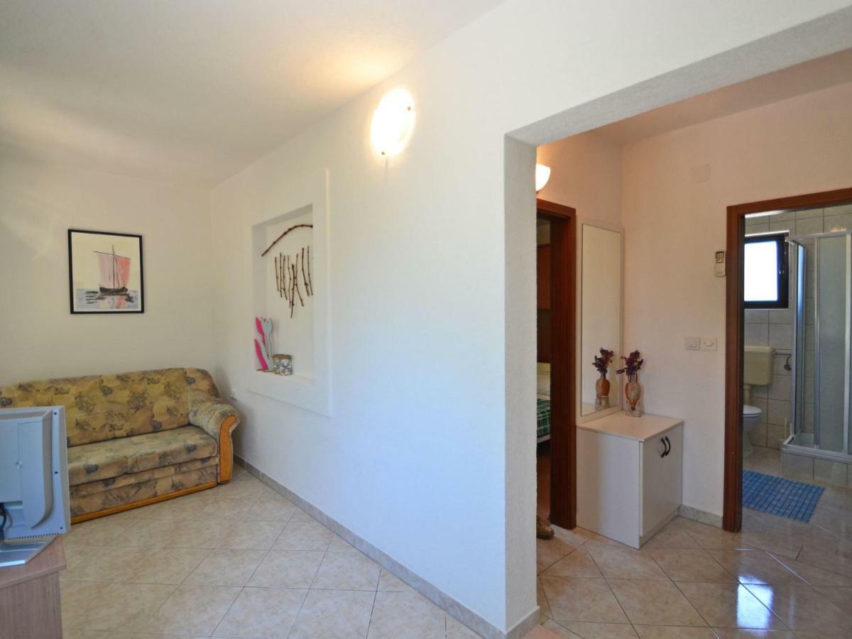Holiday Home Nikolina By Interhome Vir Exterior foto